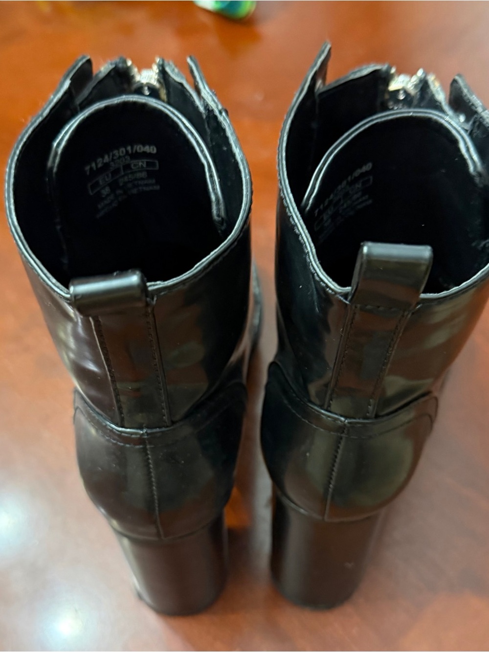 Zara Black Chunky Lug Sole  Ankle Boots with Front Zip - Picture 3 of 7